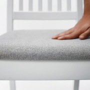 Krzesło Ikea NÄSINGE, biały/Tibbleby beżowoszary