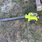 Ryobi RBV26B dmuchawa