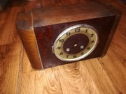 Skrzynka do zegara kominkowego.