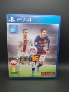 Gra FIFA 16 na PS4