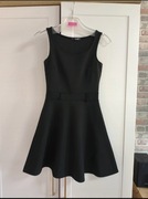 Czarna rozkloszowana sukienka r. XXS 32 Quiz