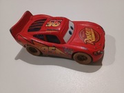 metalowy samochodzik Mattel Disney Pixar Cars  Zygzak McQueen ubłocony