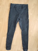 Czarne rurki r. 40 F&F