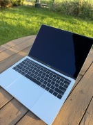 MacBook Pro 13” Intel Core i5 2019 128 GB RAM 8 GB