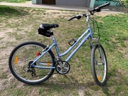 Rower trekkingowy miejski Giant Sedona rama S koło 26 " ATB