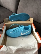 Nike Phantom GX II Club IC Mad Ambition - Blue Fury/Biały Dzieci