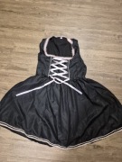 Gothic lolita stroj