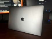 Apple MacBook Pro