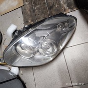 Reflektor, przedni lewy Doblo ,Combo x12