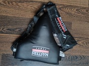 Ochraniacz krocza Masters S-1 - rozmiar "S"; suspensor męski 