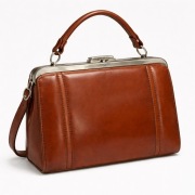 Skórzana torebka vintage kuferek TARNOWSKI retro lata 60.