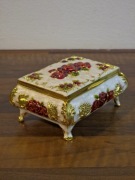 Nowy kuferek na biżuterię vintage Art Deco – szkatułka róże