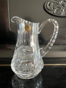 Kryształowy dzbanek 