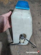 Zbiorniczek płynu do spryskiwaczy z pompką VW polo classic