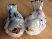 Para białych wróbelków porcelana? wys. 6 cm szer. 10 cm