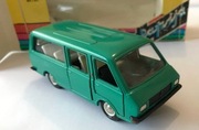 Kolekcjonerski model mikrobusu RAF-2203 "Łatwija" Skala 1:43, Z Pudełkiem