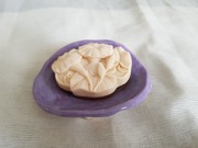 Mydelniczka ceramiczna z gliny fioletowa