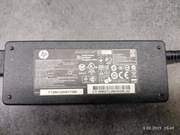Zasilacz do laptopów HP 90 W 19 V 4.74 A z kablem zasilającym 