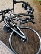 Rzeźba - Metal. Sygnowana. Wysokość 18 cm, długość 20,5 cm. 
