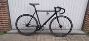 Fuji Track 2.1 rama 56 koła 28" ostre koło