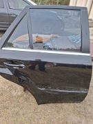 Drzwi prawe tył ML 164 rok 2011