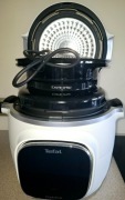 Multicooker TEFAL Cook4me TouchProCY94X1F1WiFi z pokrywą do zapiekania