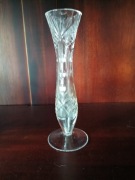 Mały flakonik kryształowy wysoki na 16 cm