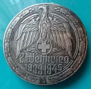 Medal pamiątkowy II wś. Karabin maszynowy MG42. Sygnowany PP STEINER.