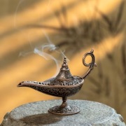 Magiczna Lampa Aladyna – Ażurowy Kadzielnik w Kolorze Antycznej Miedzi 2