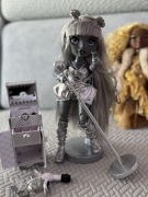 MGA Rainbow High - Shadow High Lalka Luna Madison