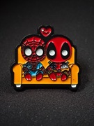 Przypinka emaliowana Spiderman i Deadpool