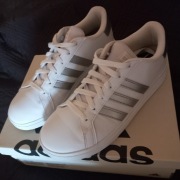 Buty damskie ADIDAS rozmiar 37 1/3 białe 