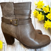 Sztyblety kozaki na zimę botki CCC Botki Jenny Fairy 39 ocieplane futerko