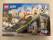 LEGO City 60460 Bez granic: tor z rampami dla wyścigówek