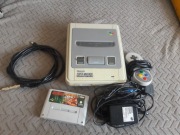 Konsola SNES + gra
