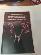 Wizerunek polityka w III RP Kreacja instrumentarium kompetencje  A. Zaręba