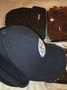 Zimowe czapki, rękawice i szaliko-golf