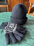 Komplet zimowy czapka i rękawiczki damski lub młodzieżowy unisex czarny