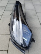 Lampa prawy przód Lynk & Co 01 8888454525