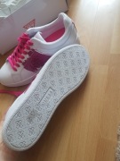 Buty guess