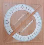 TRÓKĄTY NAWIGACYJNE  KN - 33  SKALA