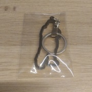 Peja Slums Attack, na legalu, breloczek 