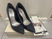 Szpilki granatowe eleganckie LASOCKI