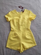 Nowy żółty letni kombinezon spodenki szorty w fale paski Motel 40