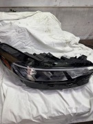 LAMPA PRZEDNIA PRAWA FULL LED FORD ESCAPE 2024 USA