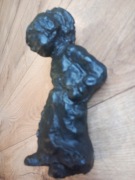 Dziewczynka z książką rzeźba Truus Coumans sygnowana 1981 rok