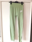 jasnozielone seledynowe spodnie leginsy legginsy prążkowane sportowe NIKE 