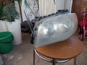 Reflektory, lampy przednie BMW 1 E87 r 2006, lewa dobra, prawa - urw uch.