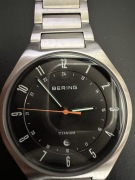 Zegarek Bering Titanium 11739-772 - szafirowe szkło - folia na deklu