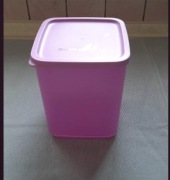 Tupperware Pojemnik Cubik 1,8l fioletowy
